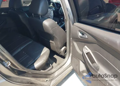 2014 Ford Focus Se from USA, damaged, VIN 1FADP3K2XEL206113